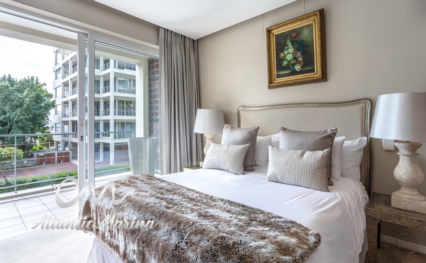 Gulmarn 103 two bedroom v&a waterfront cape town waterfront self-catering south africa 